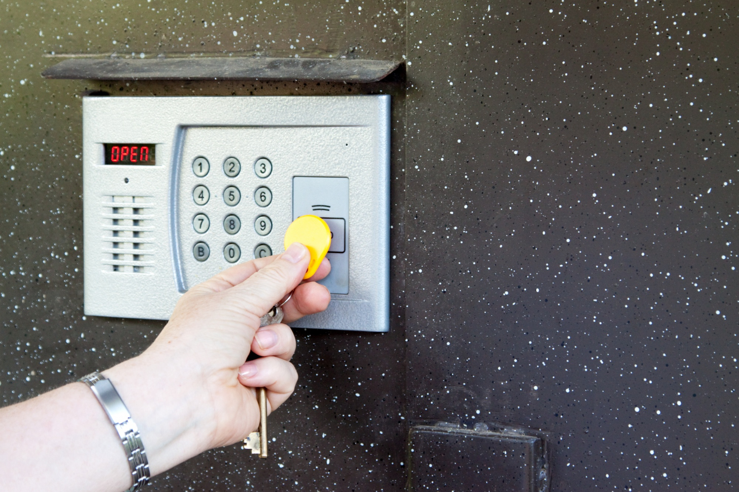 Antifurto casa Verona: preventivo, prezzi, installatori a confronto