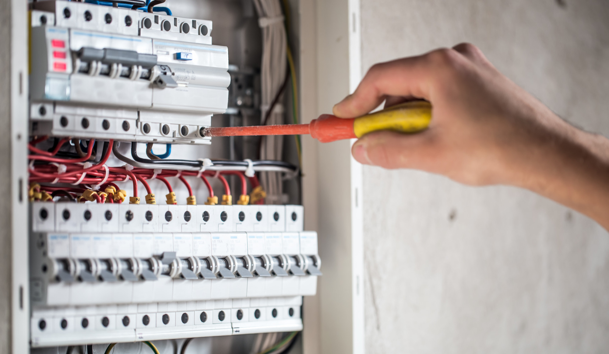 Rifare impianto elettrico casa vecchia